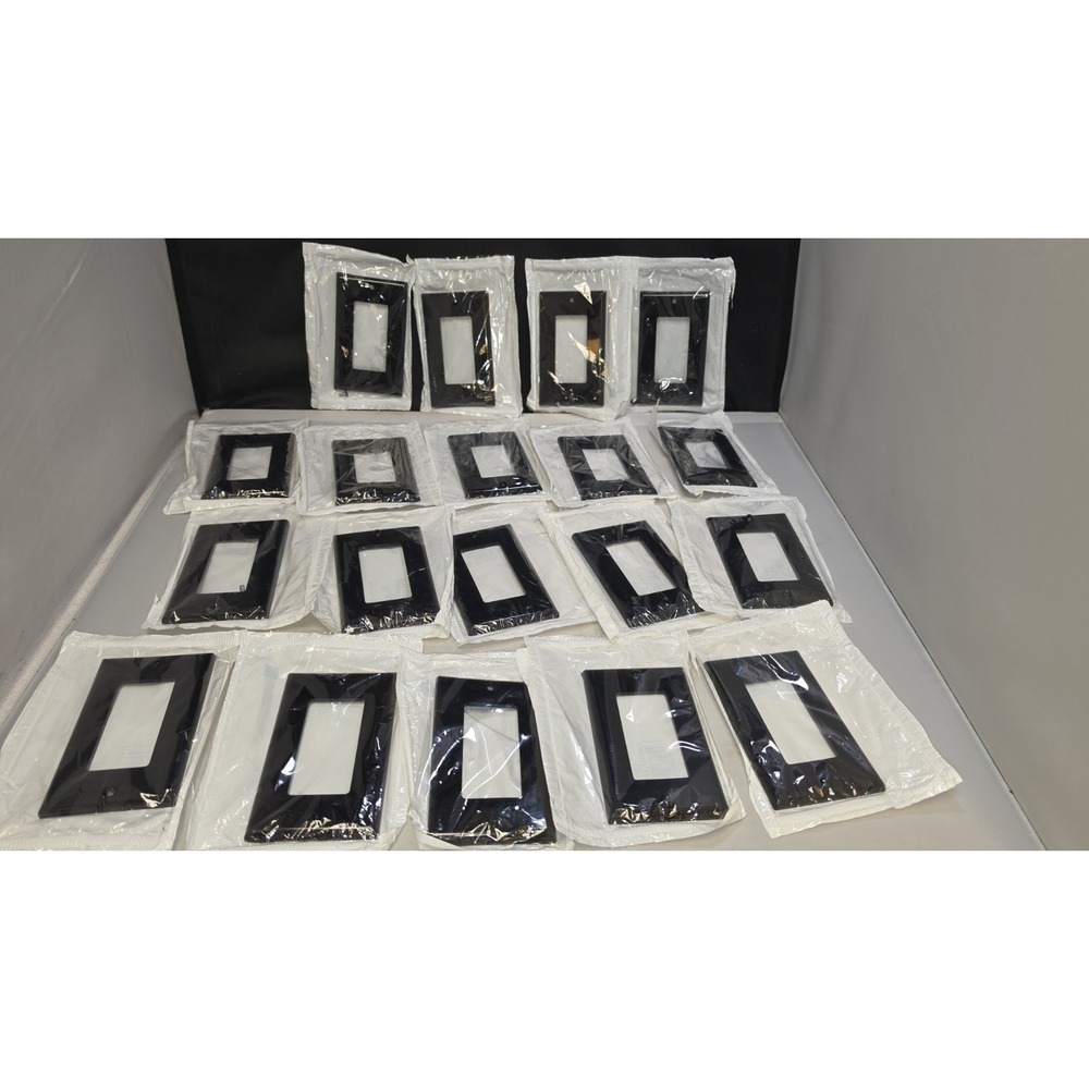 (19)-Leviton Decora 1-Gang Smooth Plastic Rocker Decorator Wall Plate, Black